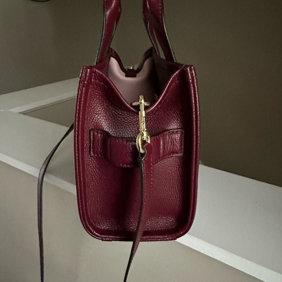 Marc Jacobs Burgundy Tote Bag - Picture 3 of 12